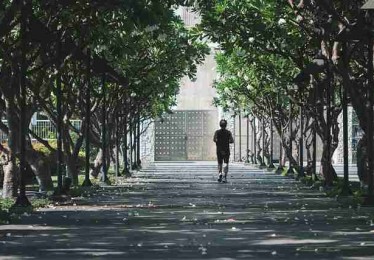 幕后揭秘首发：每日大赛今日赛场观众热评全流程直播解说